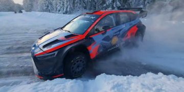 VIDEOD: Hyundai ja Ott Tänak jätkavad Rootsi ralli eelsete testidega