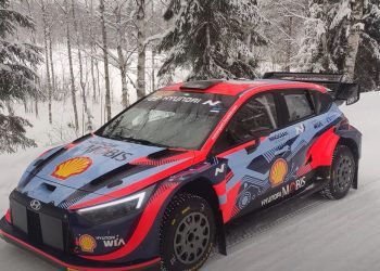 Tänak ja Hyundai valmistuvad Rootsi ralliks Toyota “tagahoovis” – VIDEOD