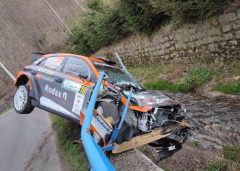 VIDEO: Poola ekipaaz pääses napilt kõige hullemast