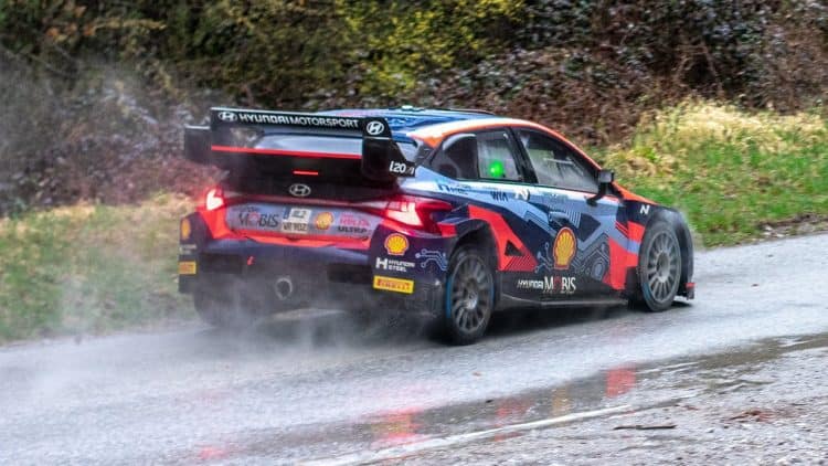 VIDEOD: Ott Tänak alustas Horvaatia ralli eelse testiga