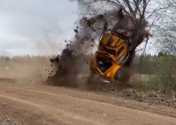 VIDEOD: Martin Leemetsa hirmuäratav väljasõit Rapla ralli kuuendal kiiruskatsel