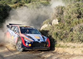 Hyundai proovib lahendusi salongi temperatuuri alandamiseks – VIDEO