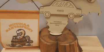 Hiiumaa 1+1 rahvasprindi paremaid ootavad erilised auhinnad ja kõik osalejad saavad vimpli. Foto: Arno Eller