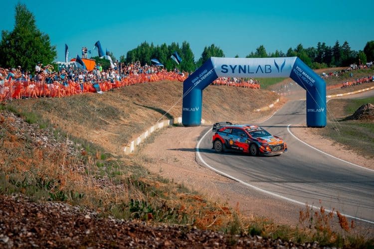 WRC Rally Estonia ja SYNLAB kutsuvad rallifänne tervisekontrolli