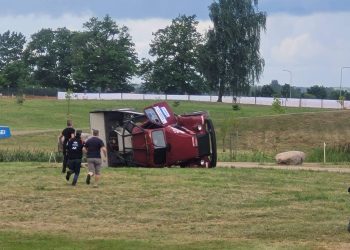 PILTUUDIS: M-Spordi boss Richard Millener keeras Rally Estonial Gazi kummuli