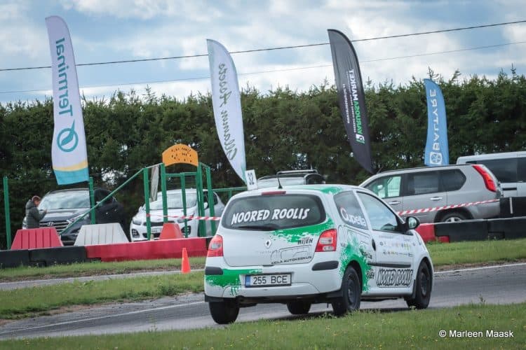 Noored Roolis Cupella Cup neljas etapp sõideti Kuningamäe kardirajal – FOTOGALERII