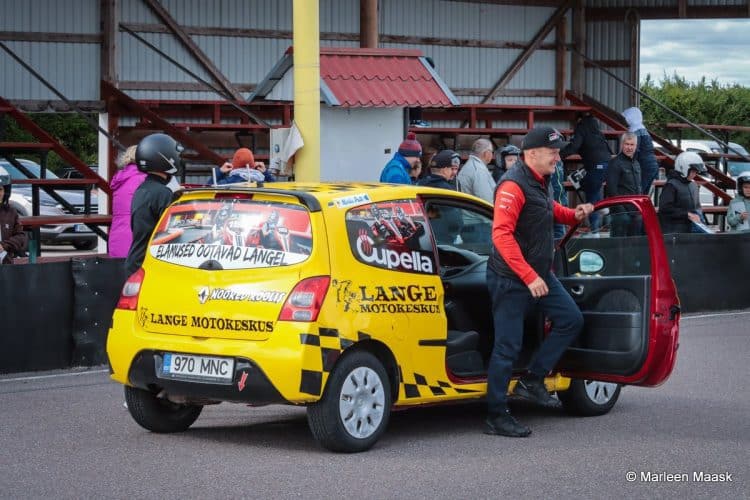 Noored Roolis Cupella Cup neljas etapp sõideti Kuningamäe kardirajal – FOTOGALERII