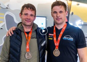 VIDEO: Triisa ja Meeru: Auto laguneb Dakaril palju rohkem kui tsikkel