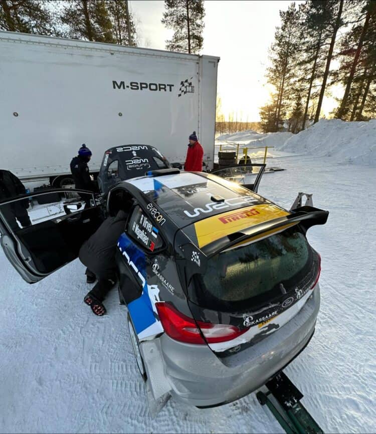 PILDID ja VIDEOD: Vaata kuidas Rober Virves Rootsi ralliks valmistub