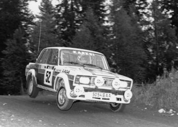 Hardi ja Udo Mets 1988. aasta Soome rallil. Foto: Martin Holmes / Rein Luige arhiiv