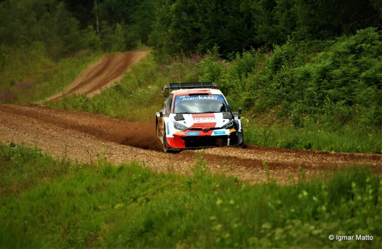 GALERII: Ka Toyota alustas Lõuna-Eesti teedel Rally Estonia eelsete testidega