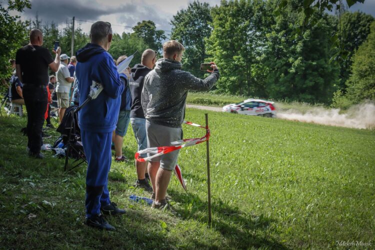Suur Fotogalerii: Lõuna-Eesti ralli 2023 – Kiired autod ja ehedat emotsiooni rajaäärest!