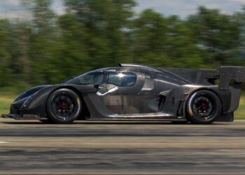 Esimest eestlaste loodud superautot esitletakse HRX Suurel Võidusõidul Pärnus