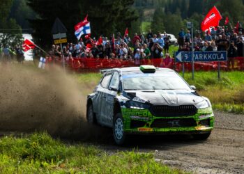 Oliver Solberg aja Elliott Edmondson Soome ralli 2023 Foto: Jaanus Ree / Red Bull Content Pool