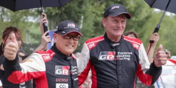 Akio Toyoda ja Juha Kankkunen. Foto: Toyota Gazoo Racing