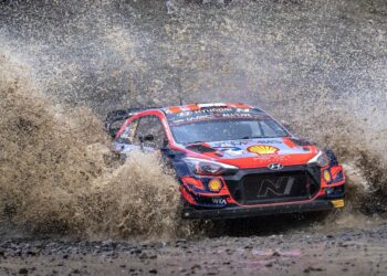 Ott Tänak ja Martin Järveoja Kreeka rallil 2021 Foto: Hyundai Motorsport