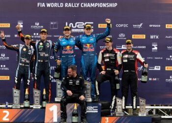 Ott Tänak ja Martin Järveoja Tšiili ralli poodiumil, Foto: M-Sport