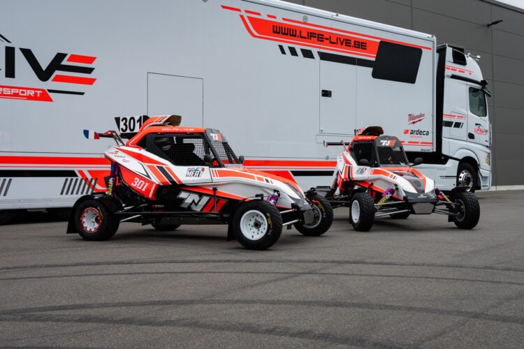 Martin Juga ja Geir-Genor Muttik hakkavad võistlema LifeLive TN11 krosskartidega. Foto: Pace Motorsport