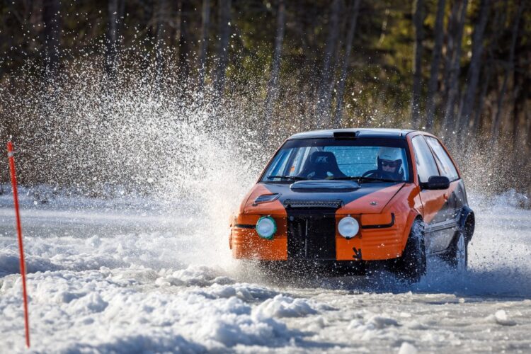 GALERII: Jäärajasari algas keerulise võistlusega Korijärvel