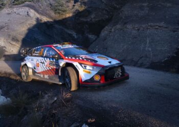 Thierry Neuville. Foto: Hyundai Motorsport GmbH