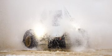 Sulailmad on toonud jääle vee. Foto: Pille Russi