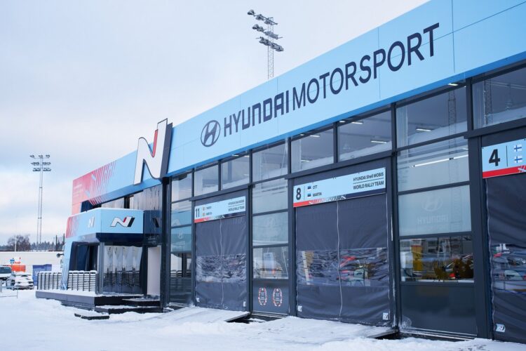 PILDID: Hyundai meeskonna viimased ettevalmistused Rootsi MM-ralliks!