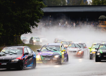 BMW 325 CUP jätkab menukalt. Foto: BaTCC