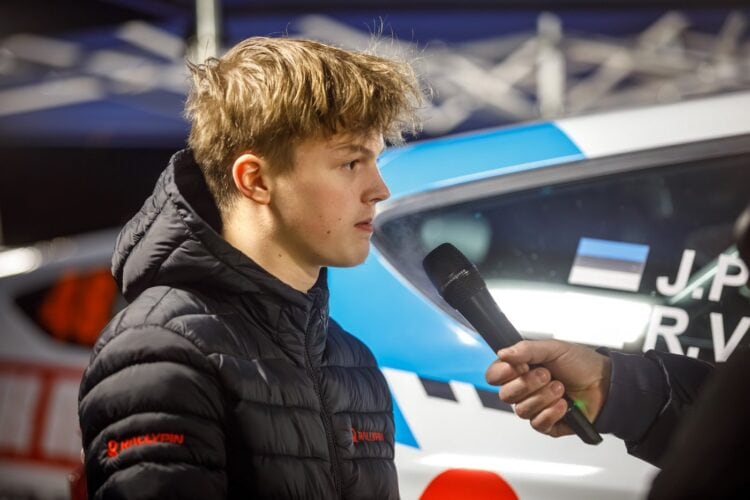 GALERII: Otepää Talveralli avapäeva kõige kiirem oli ralliradadele naasnud Karl Martin Volver!