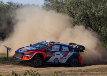 Ott Tänak ja Martin Järveoja Keenia ralli 2024 Foto:: Dufour Fabien / Hyundai Motorsport GmbH