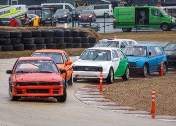 Osavõturohkeimas (14) esiveoliste klassis võitis Raimo Lilleorg (esiplaanil). Fotod: Pille Russi