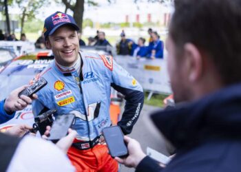 Andreas Mikkelsen, Foto: Austral / Hyundai Motorsport GmbH