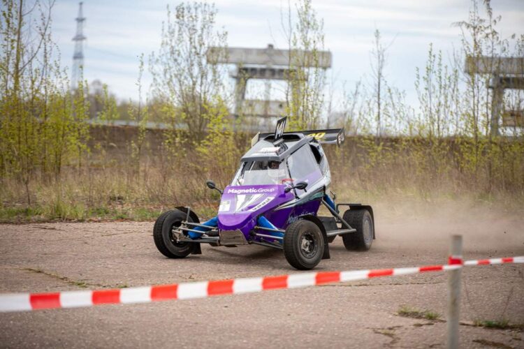 Crosskartide Narva sprindi võitis Marko Ringenberg – Martin Järveoja oli teine – FOTOGALERII