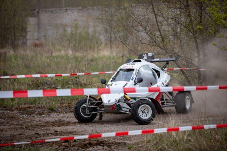 Crosskartide Narva sprindi võitis Marko Ringenberg – Martin Järveoja oli teine – FOTOGALERII