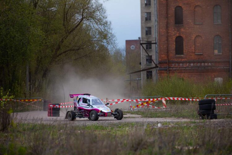 Crosskartide Narva sprindi võitis Marko Ringenberg – Martin Järveoja oli teine – FOTOGALERII