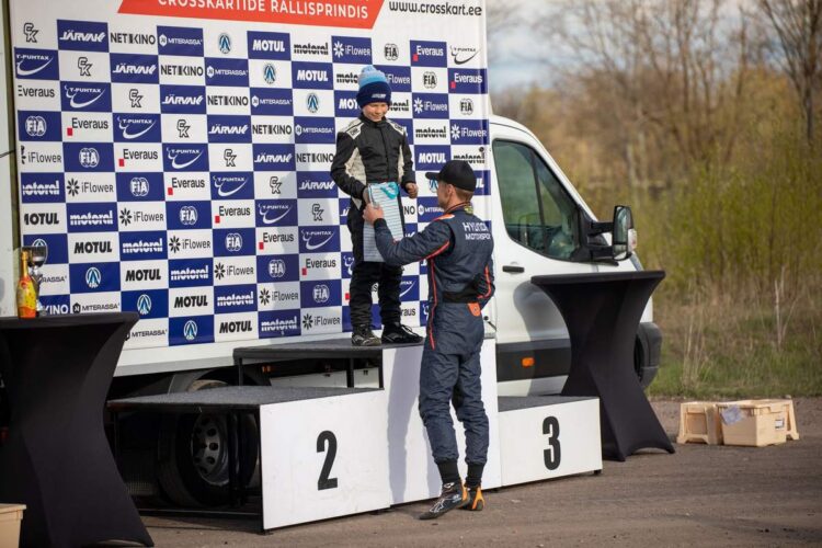 Crosskartide Narva sprindi võitis Marko Ringenberg – Martin Järveoja oli teine – FOTOGALERII