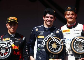 Paul Aron (paremal) on igal etapil jõudnud poodiumile. Foto: Joe Portlock - Formula 1/Formula Motorsport Limited via Getty Images