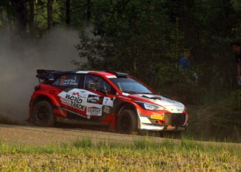 Mad-Croc Länsirannikon ralli avapäeva parimad eestlased olid Egon Kaur ja Allan Birjukov – FOTOGALERII