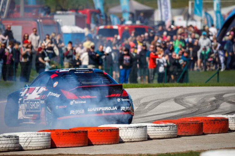 FOTOD: Lange Motokeskuse perepäeval tutvustati Driftihooaega – Tagasi kalendris on LaitseRallyPark