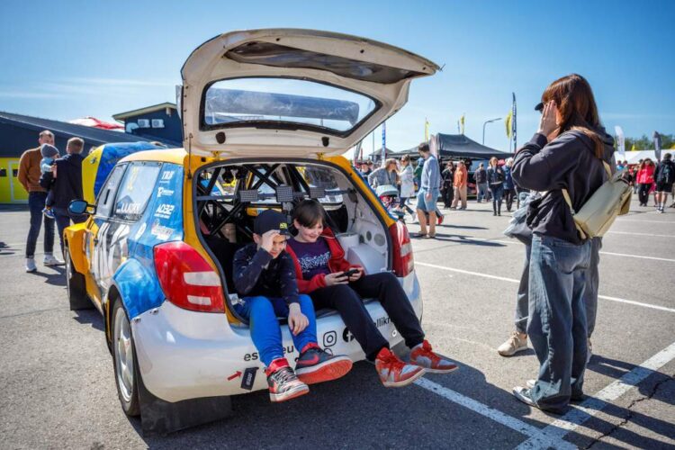 FOTOD: Lange Motokeskuse perepäeval tutvustati Driftihooaega – Tagasi kalendris on LaitseRallyPark