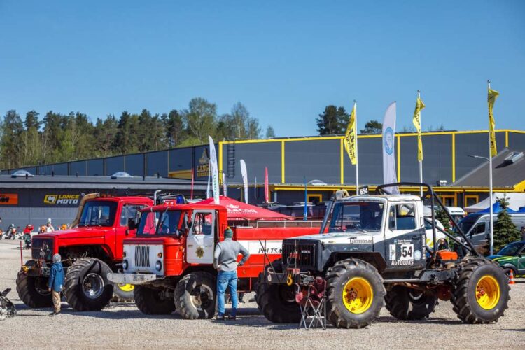 FOTOD: Lange Motokeskuse perepäeval tutvustati Driftihooaega – Tagasi kalendris on LaitseRallyPark