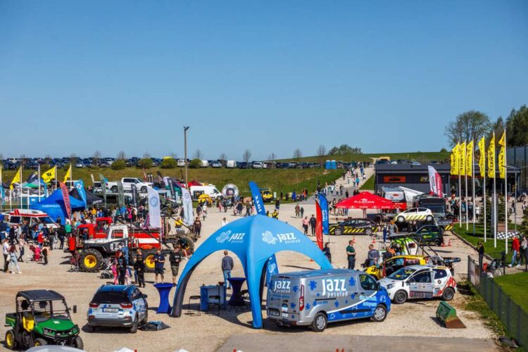 FOTOD: Lange Motokeskuse perepäeval tutvustati Driftihooaega – Tagasi kalendris on LaitseRallyPark