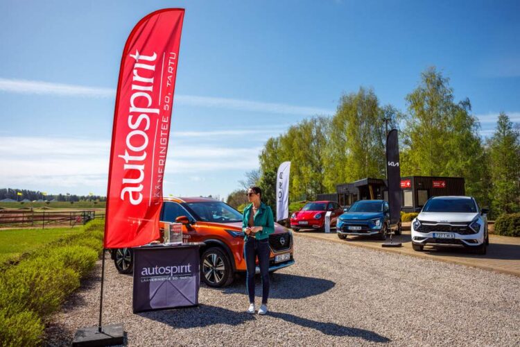 FOTOD: Lange Motokeskuse perepäeval tutvustati Driftihooaega – Tagasi kalendris on LaitseRallyPark