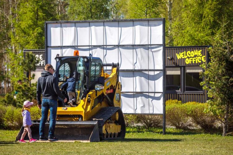FOTOD: Lange Motokeskuse perepäeval tutvustati Driftihooaega – Tagasi kalendris on LaitseRallyPark