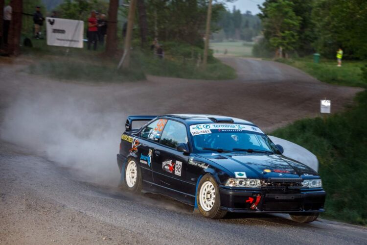 Mad-Croc Länsirannikon ralli avapäeva parimad eestlased olid Egon Kaur ja Allan Birjukov – FOTOGALERII