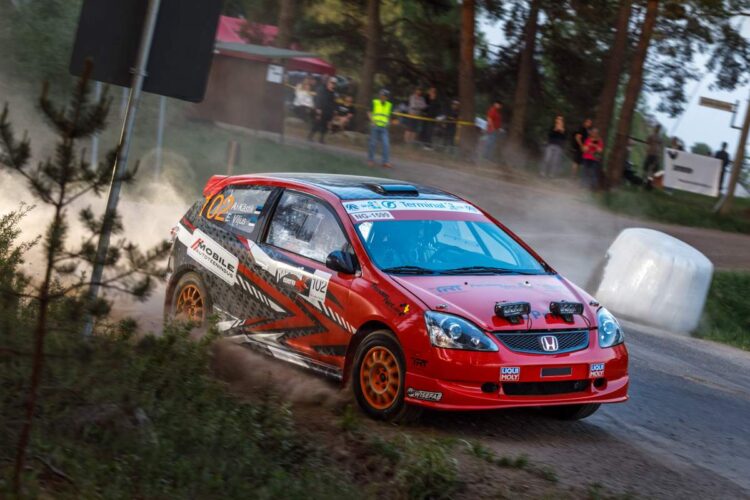 Mad-Croc Länsirannikon ralli avapäeva parimad eestlased olid Egon Kaur ja Allan Birjukov – FOTOGALERII