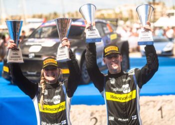 Sami Pajari ja Enni Mälkönen Sardiinia võitu tähistamas, Foto: Jaanus Ree / Red Bull Content Pool