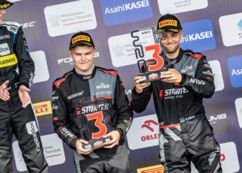 Robert Virves ja Aleks Lesk Poola ralli poodiumil. Foto: Honza Fronek, Rally-Mania