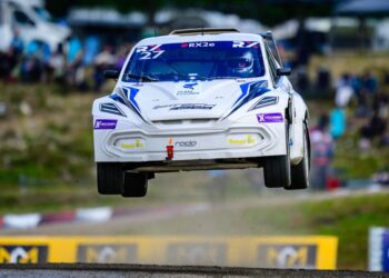 Marko Muru lendamas Höljese trampliinilt. Foto: erakogu