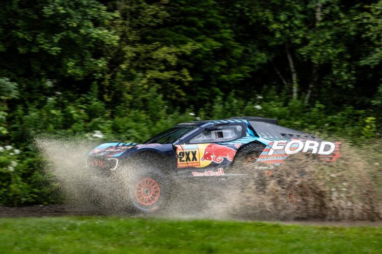 Ford Raptor T1+, Foto: Kin Marcin / Red Bull Content Pool