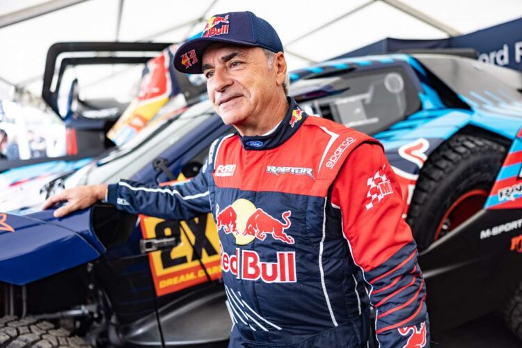 Carlos Sainz, Ford Raptor T1+, Foto Kin Marcin / Red Bull Content Pool
